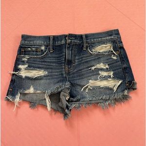 Abercrombie & Fitch Ripped Jeans